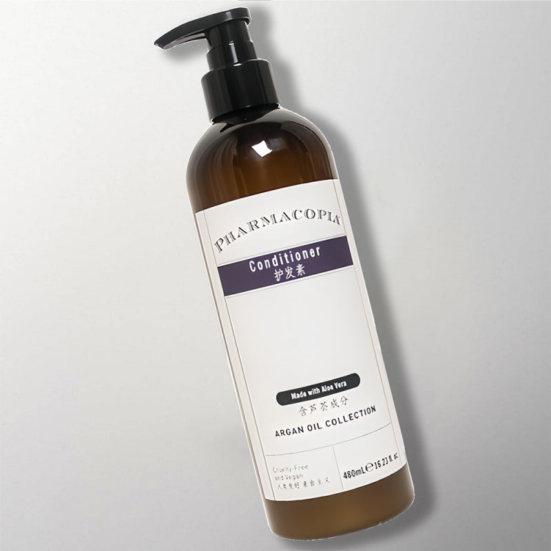 Hyatt conditioner PHARMACOPIA Toiletries
