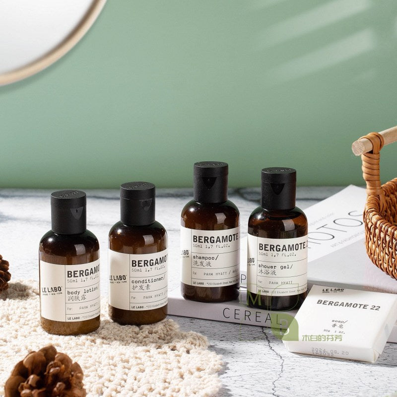 LE LABO Fragrances Santal 22 Shampoo & Shower Gel & Conditioner & Body Lotion 50Ml