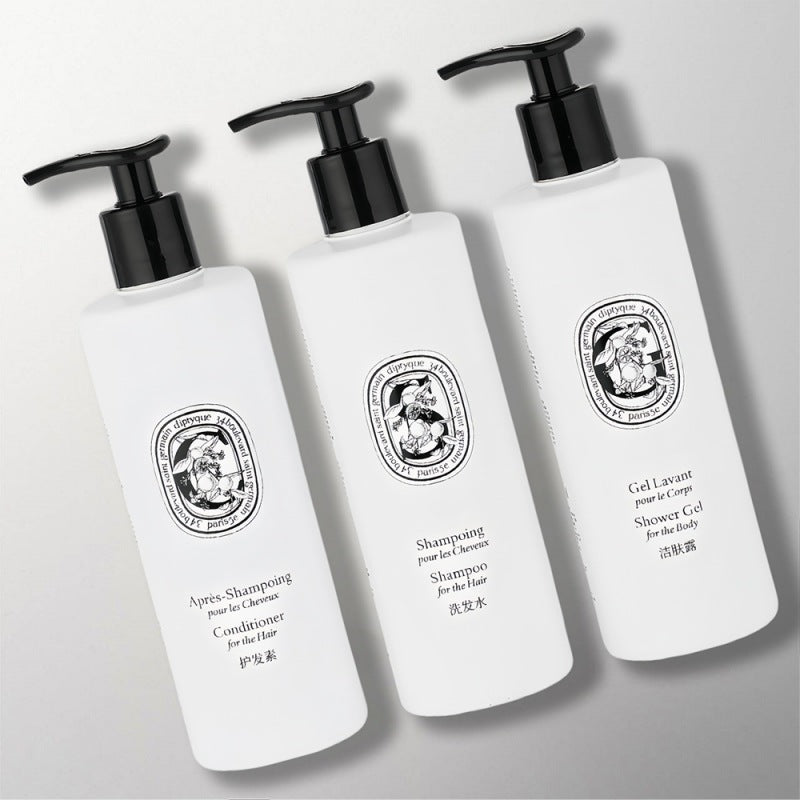 Mandarin Oriental shampoo and conditioner and shower gel diptyquel toieltries 3 per bundle