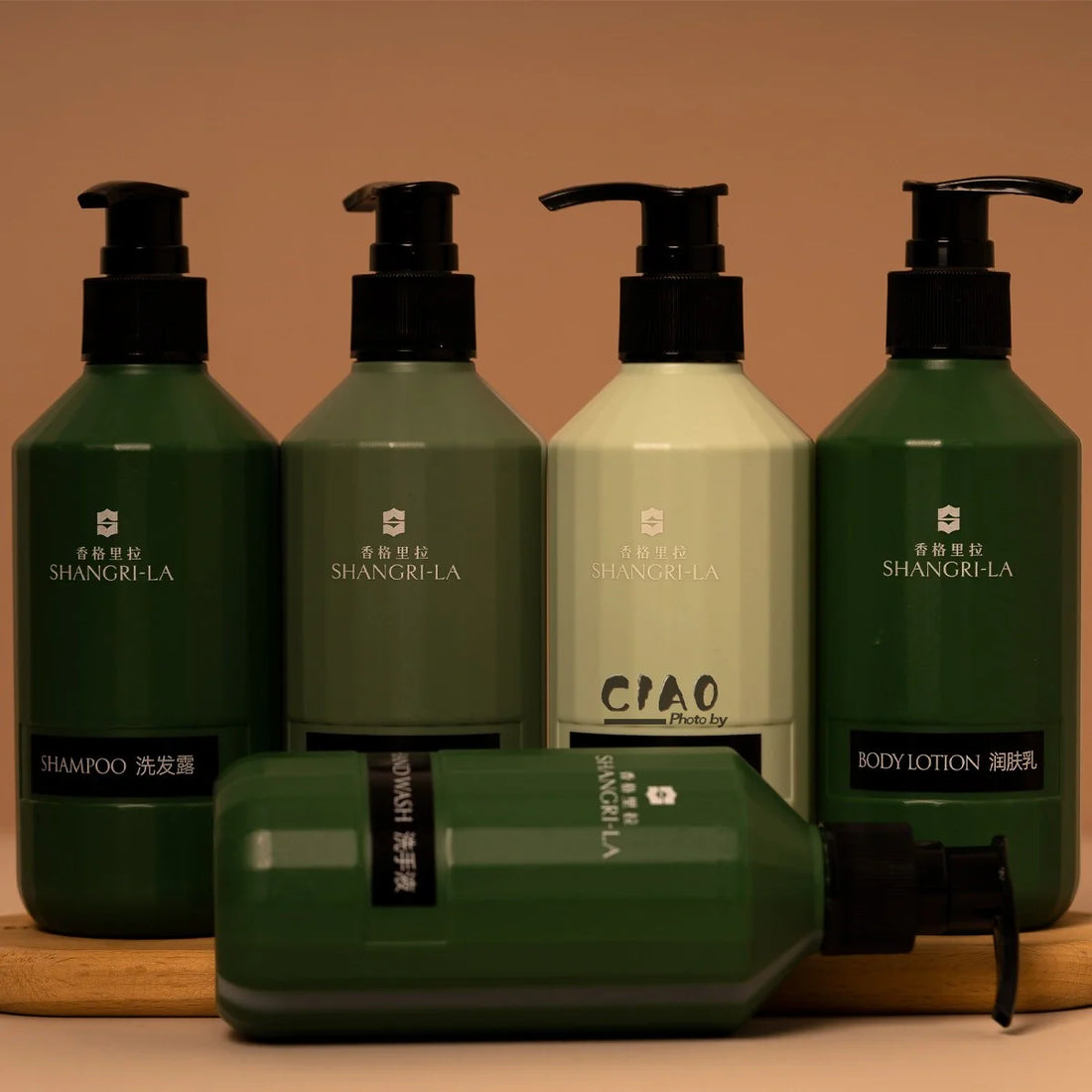 SHANGRI-LA Shampoo &amp; Conditioner &amp;  Body Lotion &amp; Shower Gel 300ML