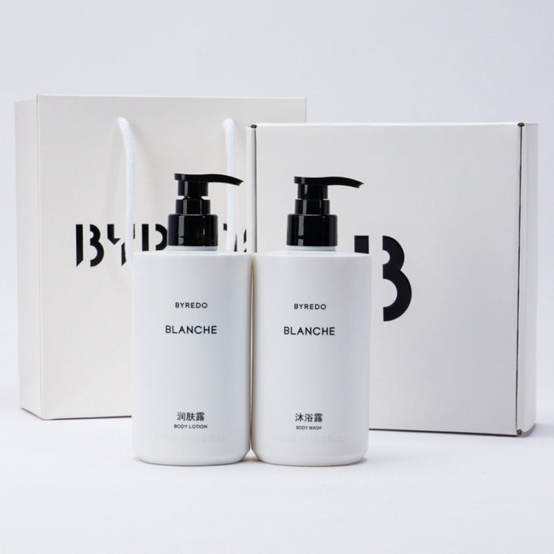 BYREDO BLANCHE Shampoing & Gel douche & Conditionneur & Lotion pour le corps & Liquide de lavage des mains 450 ml