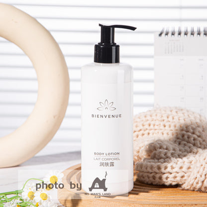 BIENVENUE Shampoo &amp; Conditioner &amp; Shower Gel &amp; Body Lotion 300ML