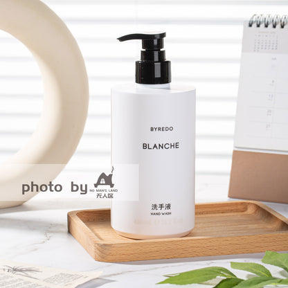 BYREDO BLANCHE Shampoing &amp; gel douche &amp; après-shampoing &amp; lotion pour le corps &amp;  nettoyant pour les mains 450 ml