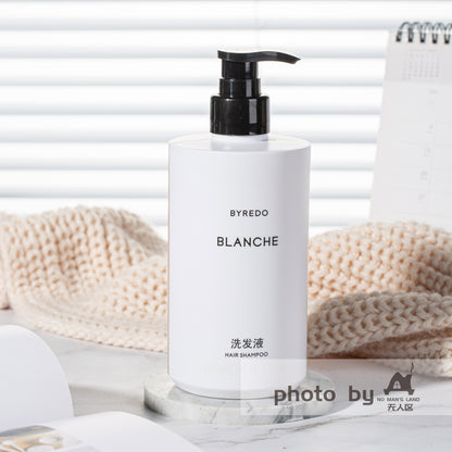 BYREDO BLANCHE Shampoing &amp; gel douche &amp; après-shampoing &amp; lotion pour le corps &amp;  nettoyant pour les mains 450 ml