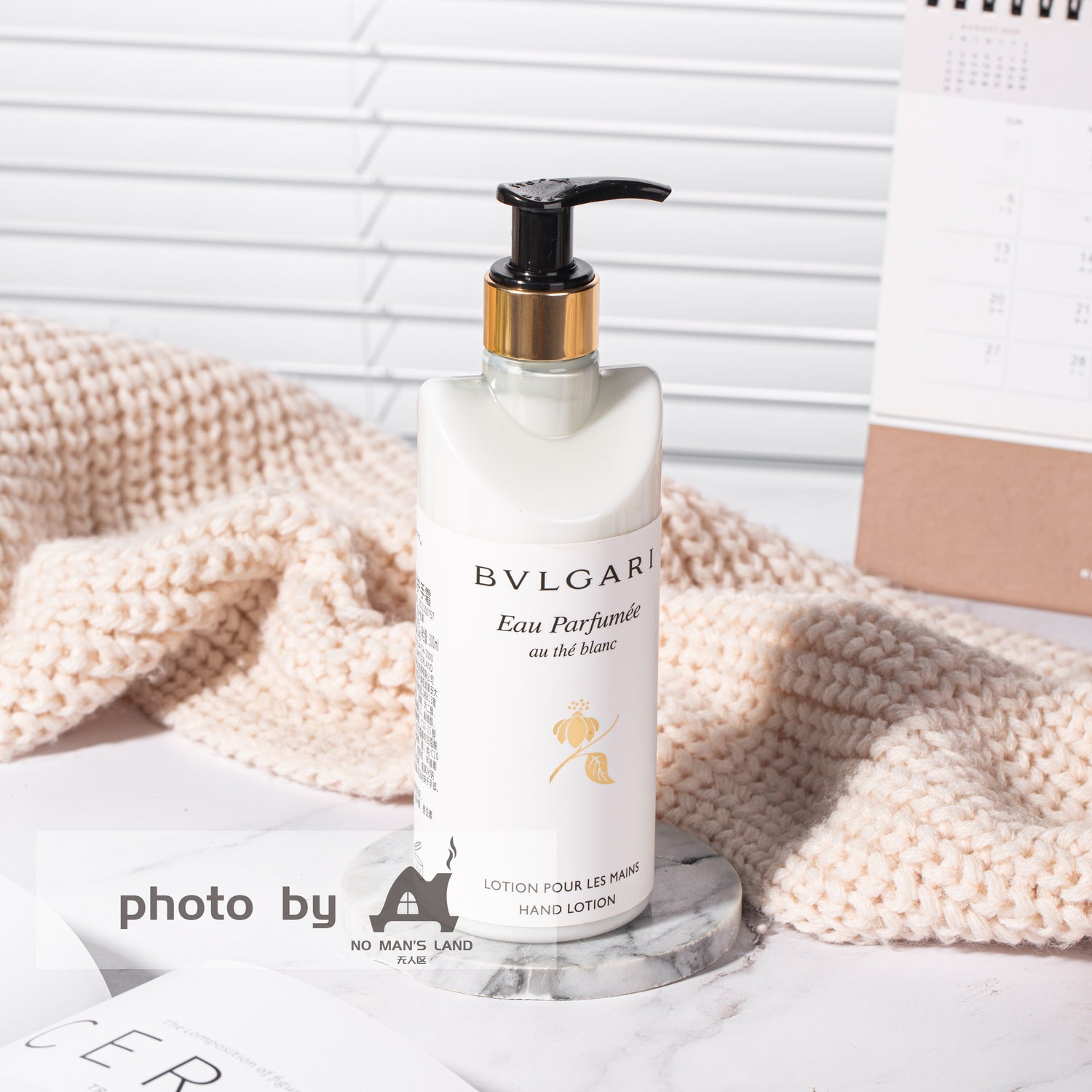 Bvlgari Hotel Shampooing et Gel douche et Conditionneur et Lotion pour le corps et liquide de lavage des mains Green Tea 10,1 oz White Tea 300ML 