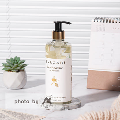 Bvlgari Hotel Shampooing et Gel douche et Conditionneur et Lotion pour le corps et liquide de lavage des mains Green Tea 10,1 oz White Tea 300ML 