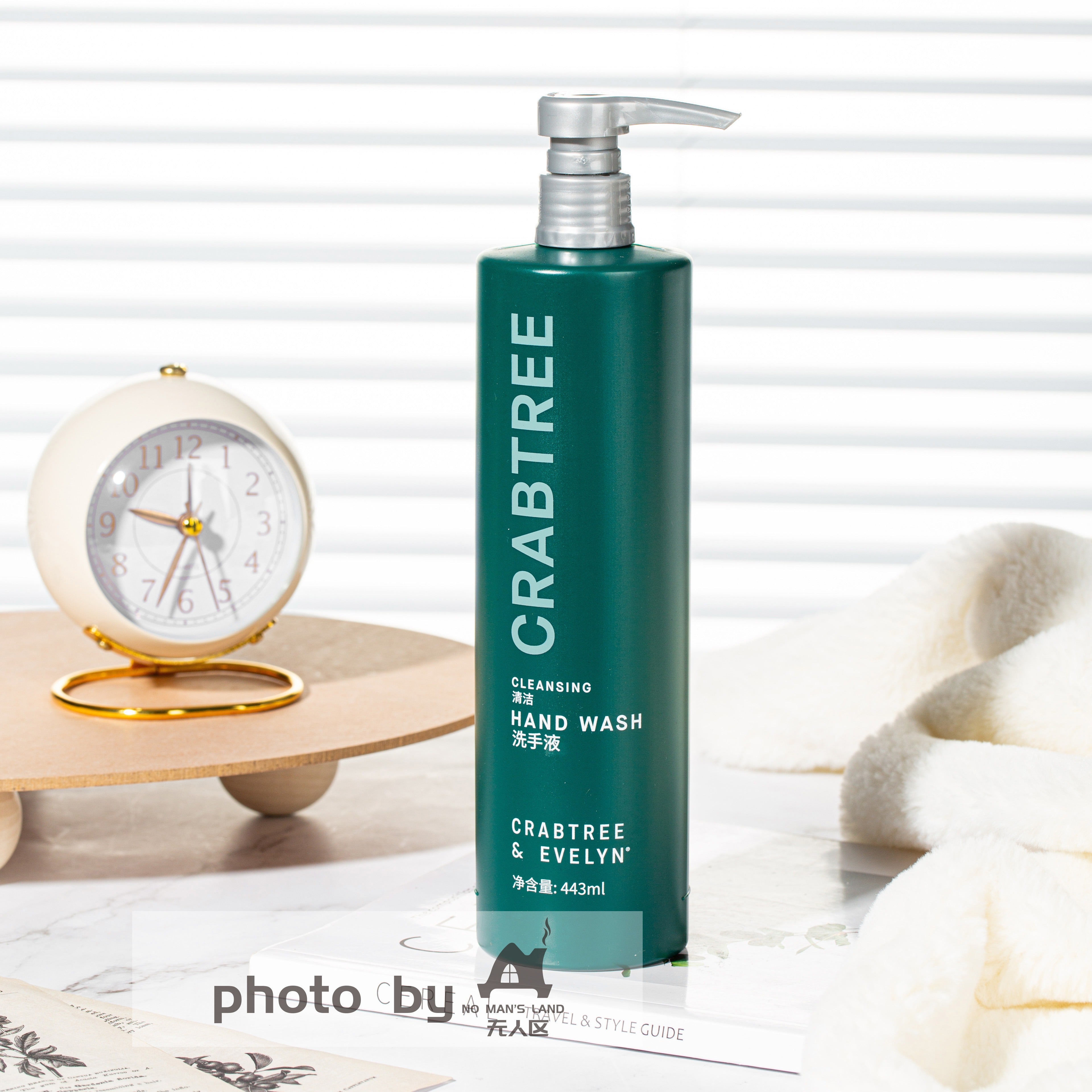 Hilton Crabtree and Evelyn Shampoing &amp; Conditionneur &amp; gel douche &amp; Lotion pour le corps 443ML